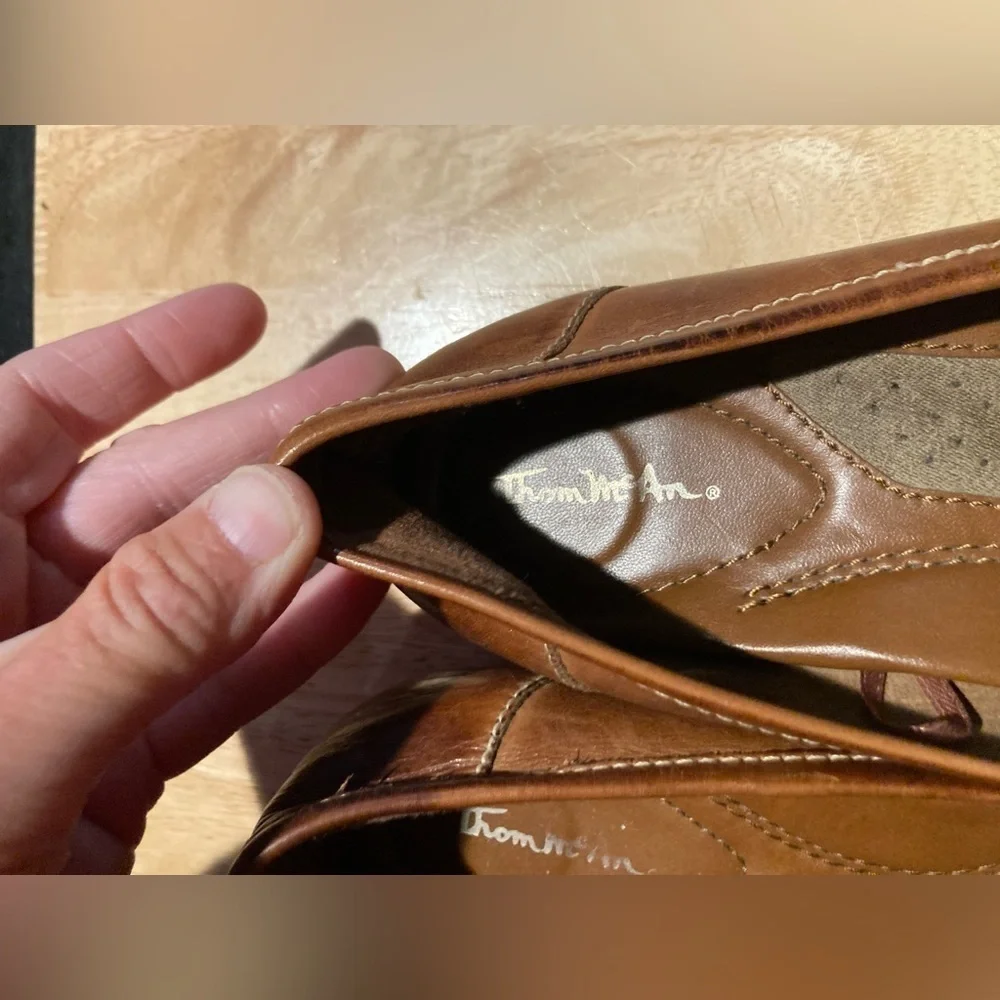 Thom Mcan slip on loafers in size 8W in good condition. See pics for details